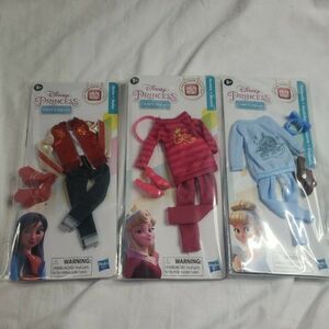 NEW Disney Princess Comfy Squad Fashion Pack Mulan Dress Clothes For Dolls